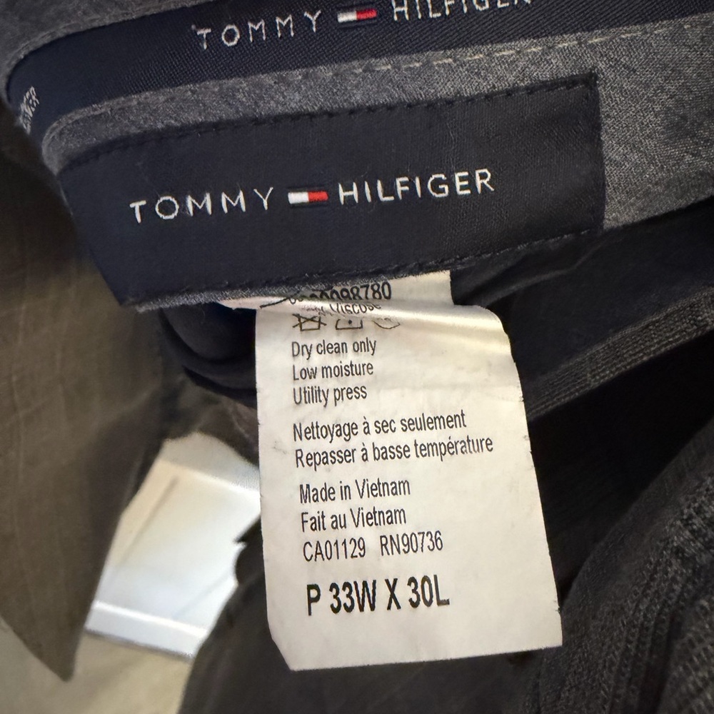 Men's Gray suit - Picture 5 of 5